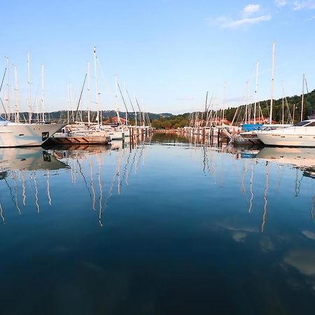 Floating Sea House Soncek Lejlighed Portorož Eksteriør billede