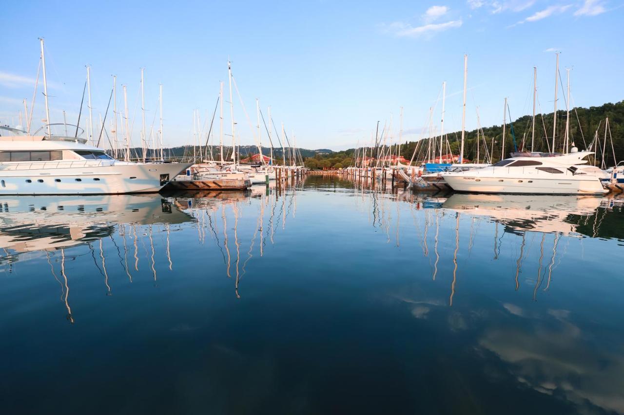 Floating Sea House Soncek Lejlighed Portorož Eksteriør billede