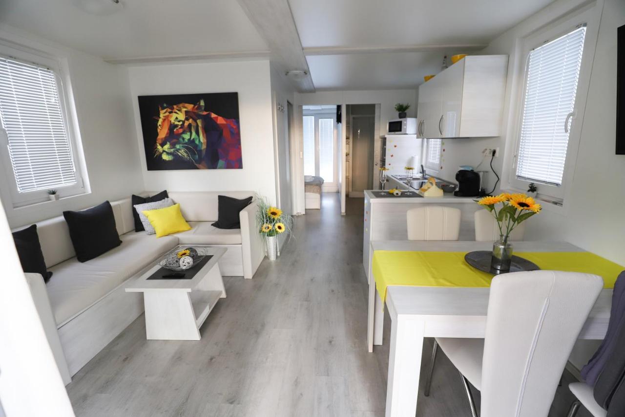 Floating Sea House Soncek Lejlighed Portorož Eksteriør billede